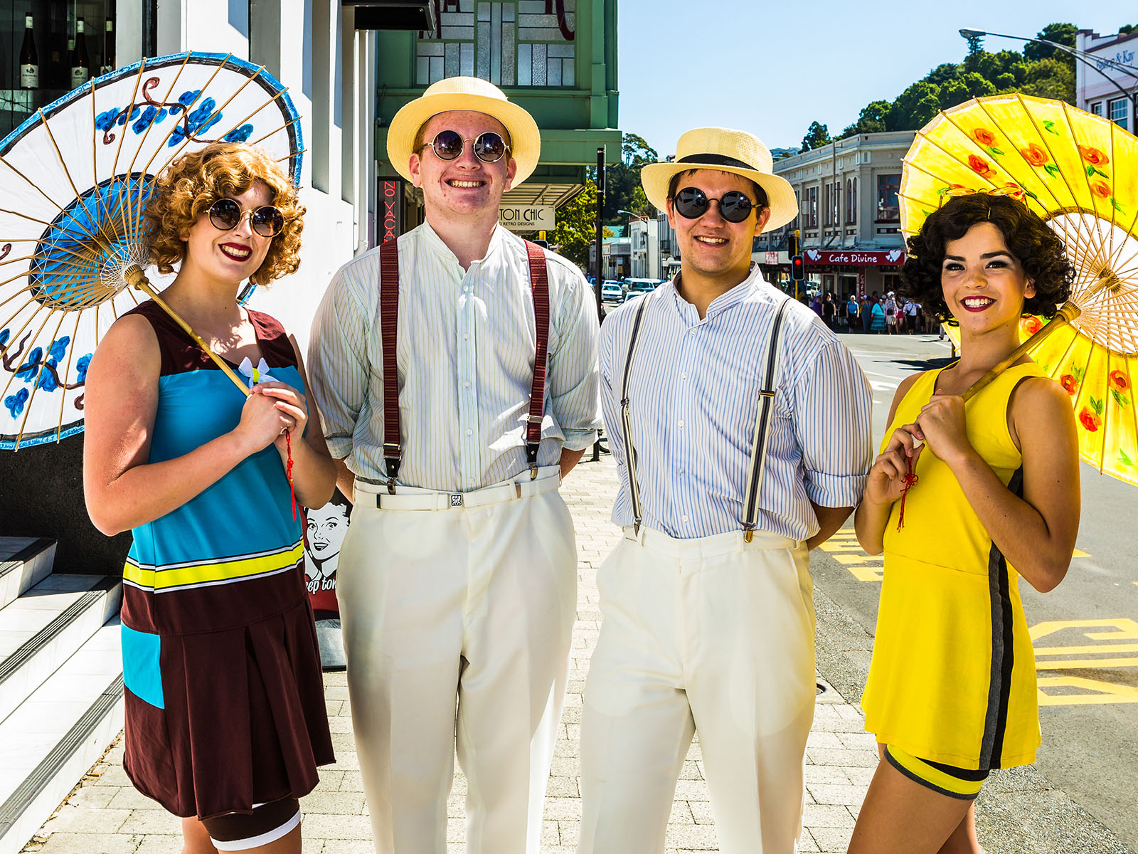 Art Deco Napier Zealandier Tours