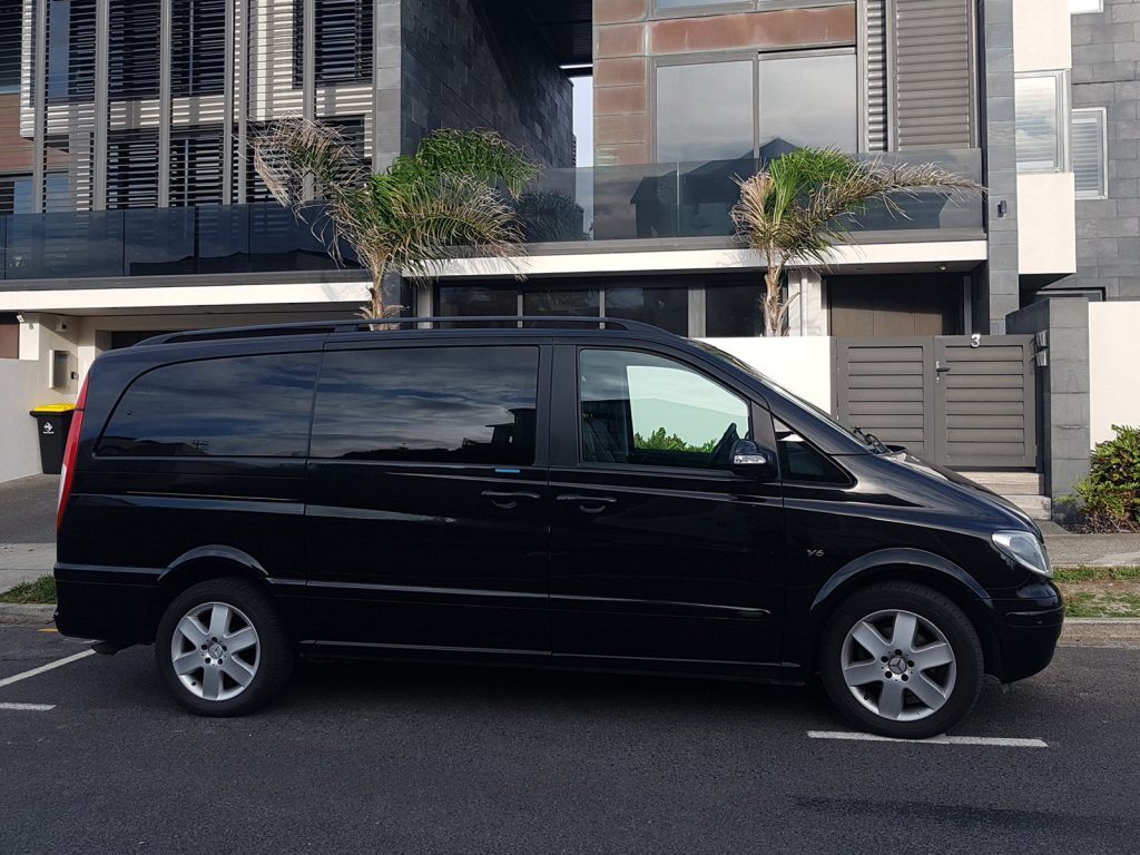 Private Luxury Airport Transfers and Transport services.